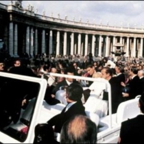 zamach na ojca swietego